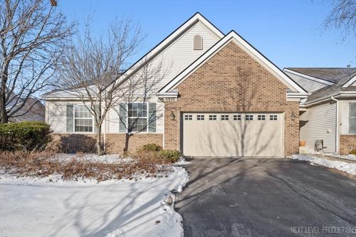 2920-2920 Saganashkee Lane, Naperville, IL, 60564 | Card Image