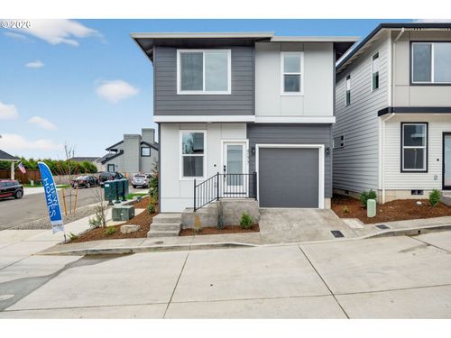 37-4077 Sw Mckinley St, Gresham, OR, 97080-3239 | Card Image