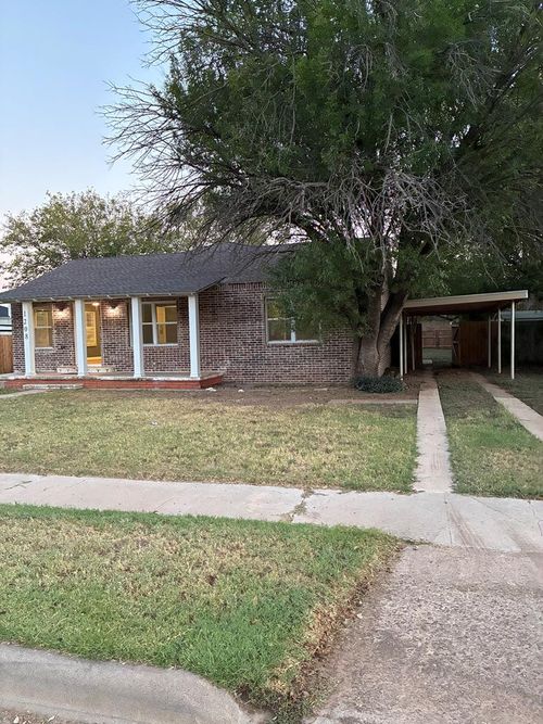 1208 W Tennessee Ave, Midland, TX, 79701-6078 | Card Image