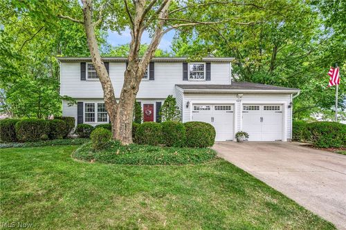 624 Perkins Cir, Brunswick, OH, 44212-2266 | Card Image