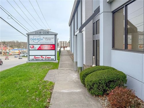 2230 Sunset Boulevard, Steubenville, OH, 43952 | Card Image