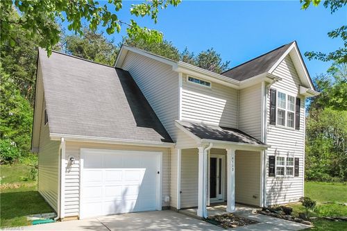 4510 Frandale Dr, Winston Salem, NC, 27104-4764 | Card Image