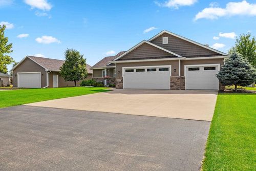 W6179 Everglade Road, GREENVILLE, WI, 54942 | Card Image