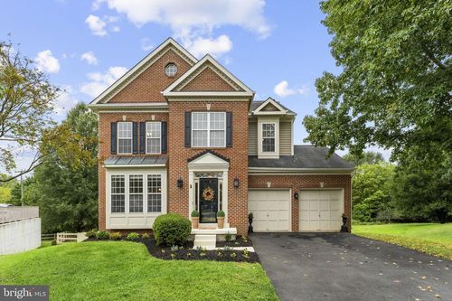 17395 Arrowood Pl, ROUND HILL, VA, 20141-2488 | Card Image