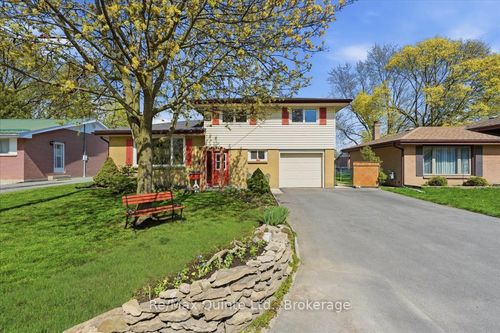 37 Linton Park Rd, Belleville, ON, K8N4K7 | Card Image
