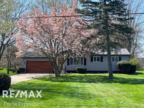 12181 N Belsay Rd, Clio, MI, 48420-9168 | Card Image