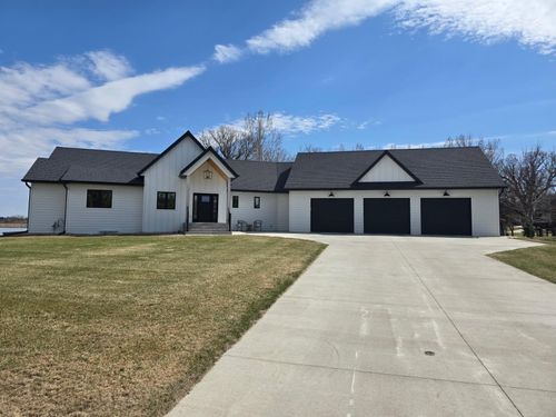 454 Voyager Dr, Alexandria, MN, 56308-3095 | Card Image