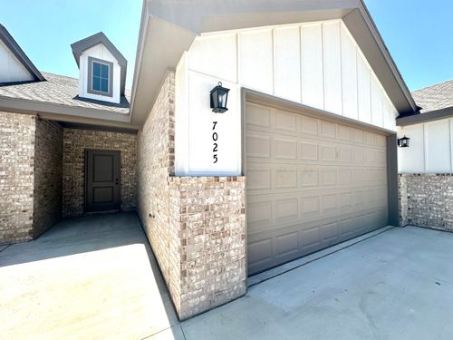 7025 40th St, Lubbock, TX, 79407-2666 | Card Image