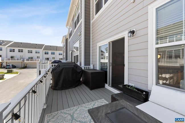 2413 Renewal Rd, Townhouse with 4 bedrooms, 4 bathrooms and null parking in CHARLOTTESVILLE VA | Image 9