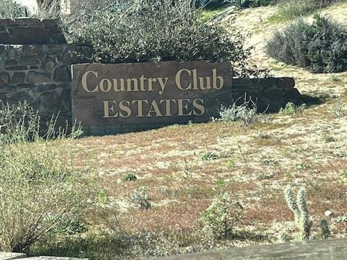 7674 Rockaway Ave, Yucca Valley, CA, 92284-2363 | Card Image