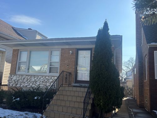 5246 N Liano Avenue, Chicago, IL, 60630 | Card Image