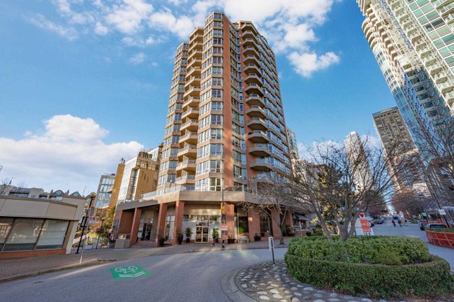 1202 - 1625 Hornby Street, Condo with 2 bedrooms, 1 bathrooms and 1 parking in Vancouver BC | Image 8