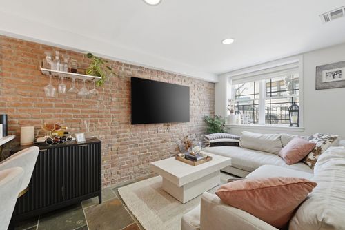 apt-1-405 Bloomfield St, Hoboken, NJ, 07030-5177 | Card Image