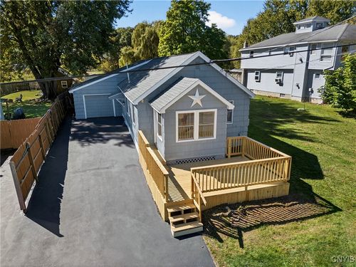 43 Woodworth Rd, Central Square, NY, 13036-3115 | Card Image
