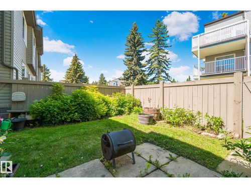 41 Akinsdale Gdns, St Albert, AB, T8N2W8 | Card Image