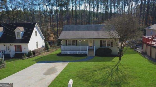 122 W South St, Canton, GA, 30114-3812 | Card Image