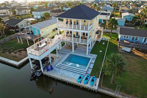 16515 Nassau Way, Jamaica Beach, TX, 77554 | Card Image