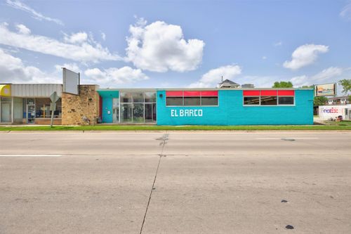 910 W 5th St, Waterloo, IA, 50702-2128 | Card Image
