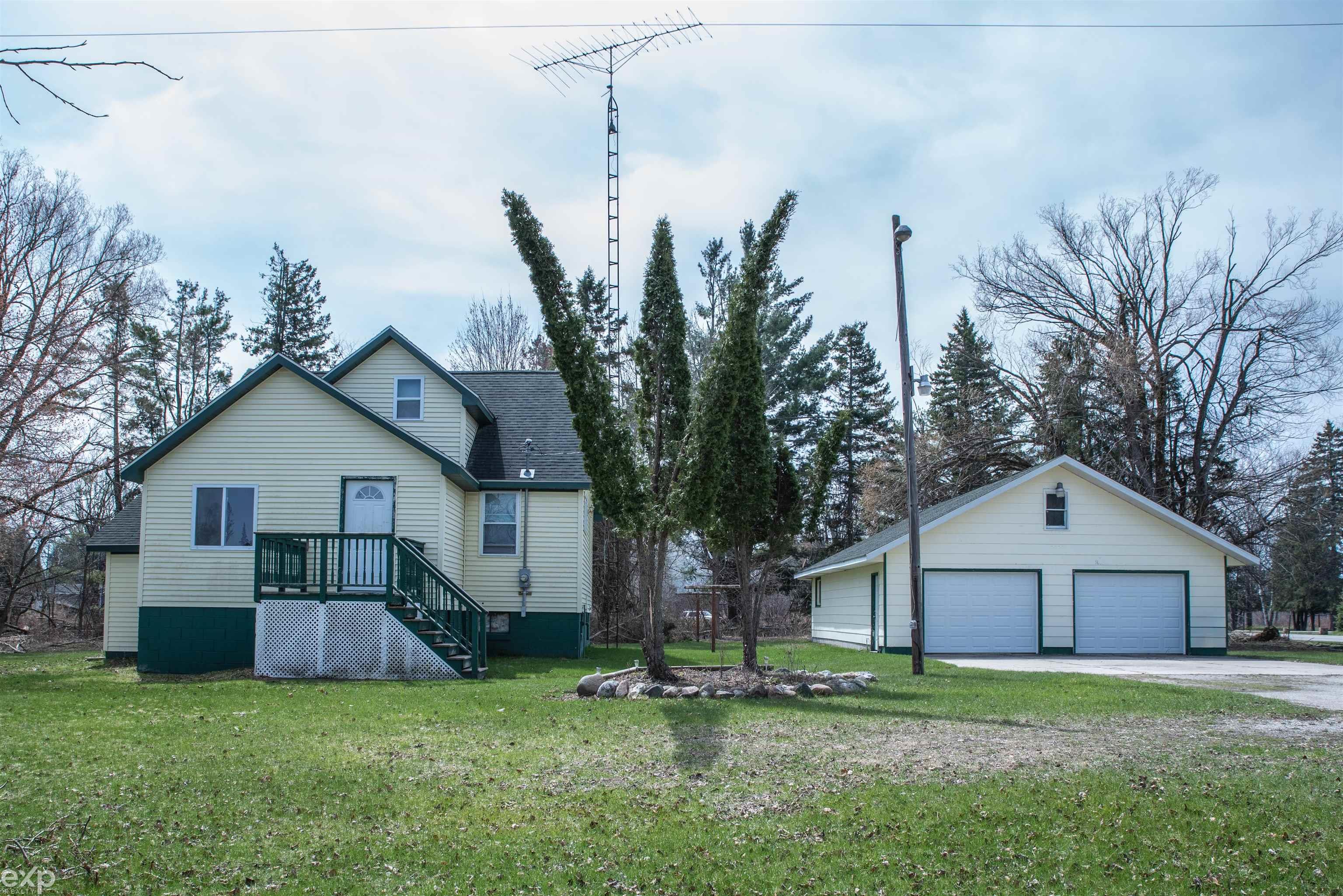 Residential in Alcona Township 2