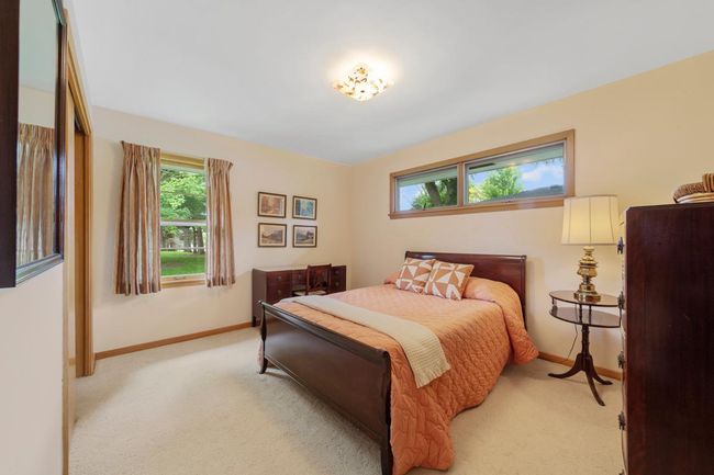24 Main bedroom.jpg | Image 22