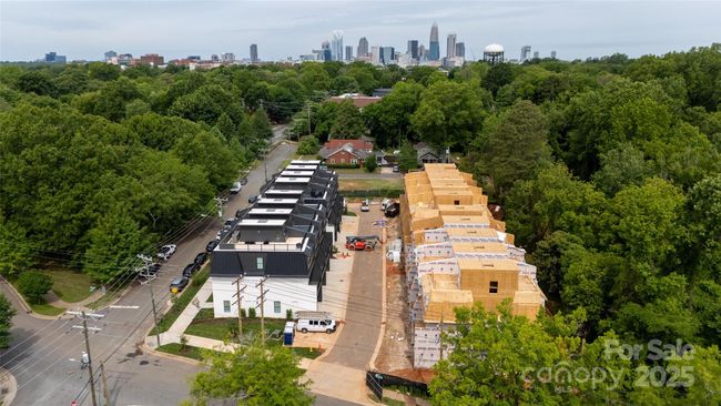 18 - 2504 Parker Dr, Townhouse with 3 bedrooms, 4 bathrooms and null parking in Charlotte NC | Image 40