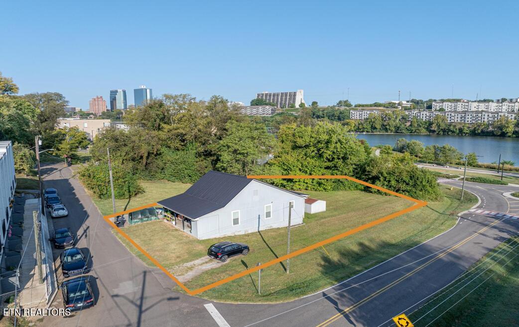 Phillips Ave, Knoxville, TN 37920
