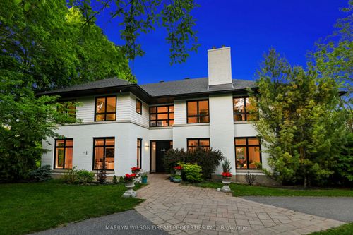 446 Cloverdale Rd, Rockcliffe, ON, K1M0Y6 | Card Image