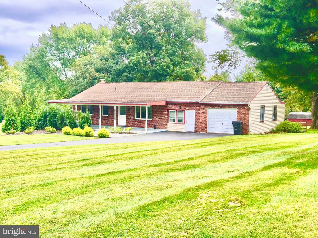 Faggs Manor Rd, Cochranville, PA 19330