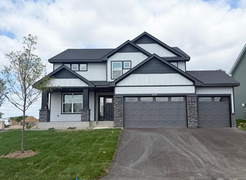 8644 Periwinkle Blvd, Woodbury, MN, 55129-6405 | Card Image