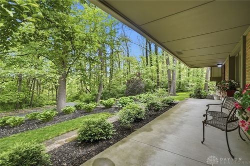 2780 Spring Valley Pike, Washingtn Twp, OH, 45458-9137 | Card Image