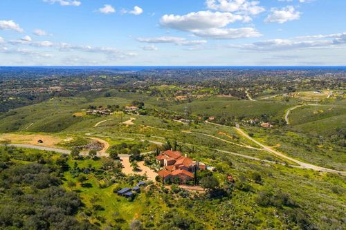 19557 Fortuna Del Este, Escondido, CA, 92029-5924 | Card Image