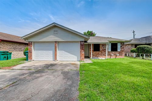 4739 Parkland St, Pasadena, TX, 77504-3928 | Card Image