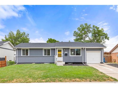 3222 Blackhawk Cir, Aurora, CO, 80011-2232 | Card Image