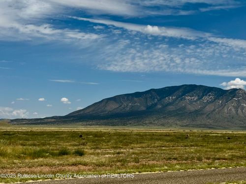 202 Indigo Loop, Carrizozo, NM, 88301-8098 | Card Image