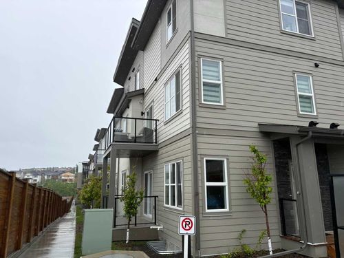 54-2117 81 St Sw, Calgary, AB, T3H6H5 | Card Image