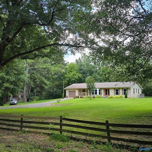 2072 Horton Rd, Horton, AL, 35980-8412 | Card Image