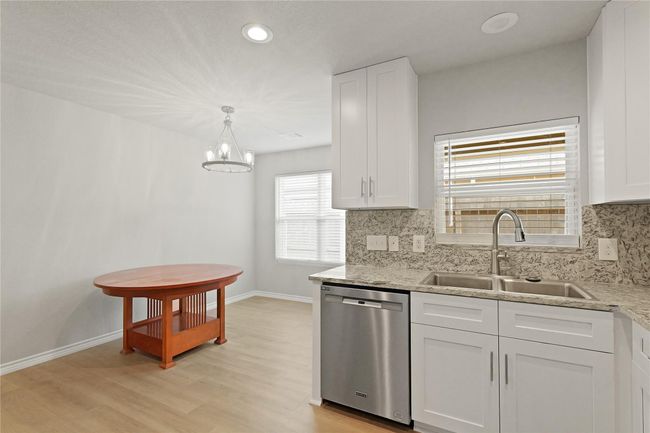 28963 Birch Green Way, House other with 3 bedrooms, 2 bathrooms and 2 parking in Spring TX | Image 9