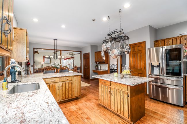 3 Huntington Ln, House other with 5 bedrooms, 3 bathrooms and null parking in New Fairfield CT | Image 10