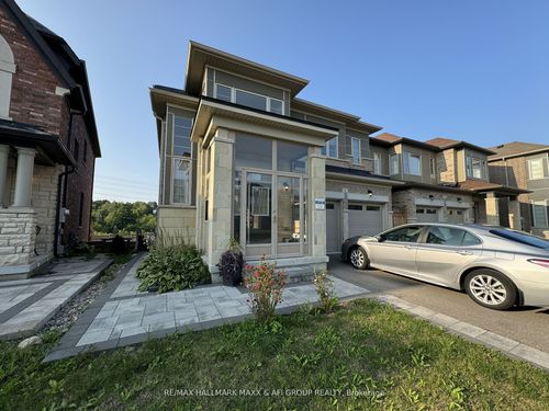 {{alt}} | Card Image