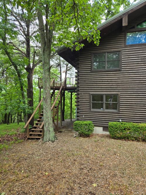 539 Thompson Ln, Noel, MO, 64854-7803 | Card Image