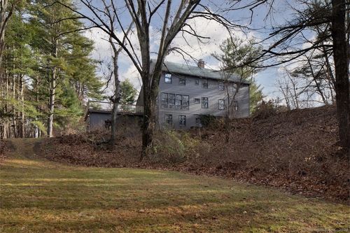 200 Low Road, Sharon, CT, 06069 | Card Image