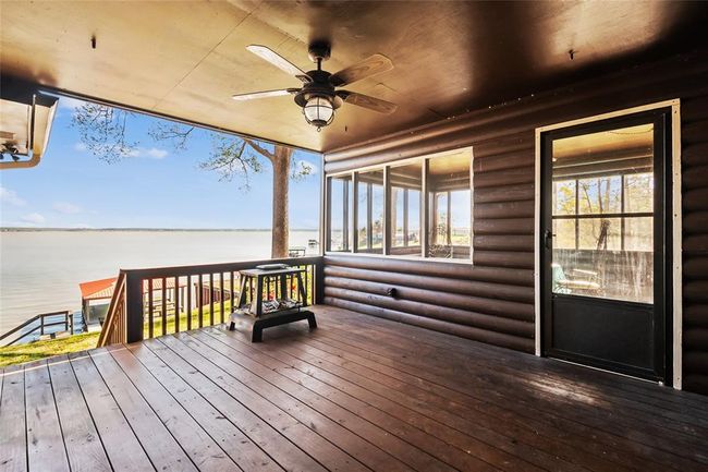 221 Kokomo Run, House other with 3 bedrooms, 2 bathrooms and 2 parking in Pointblank TX | Image 24