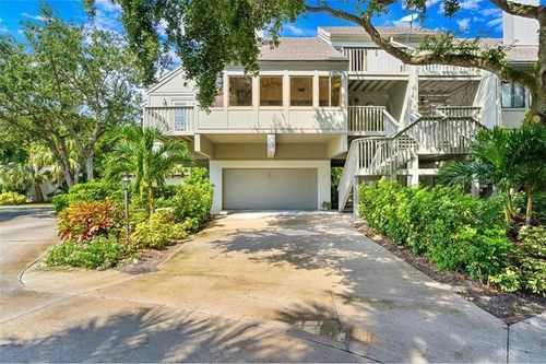 110 Amy Ann Ln, Vero Beach, FL, 32963-1042 | Card Image
