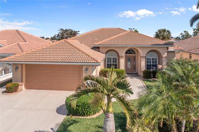 7185 S Lake Drive, House other with 3 bedrooms, 2 bathrooms and null parking in Englewood FL | Image 1