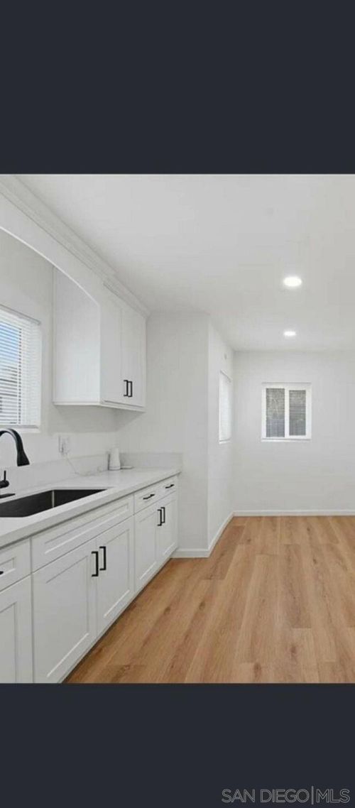 6171 Kingman Ave, Buena Park, CA, 90621-2309 | Card Image