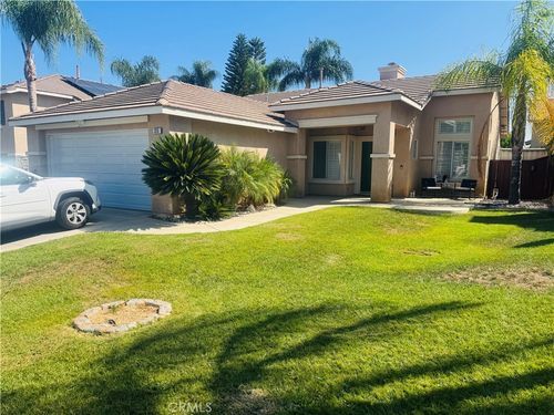 3315 Kentucky, Corona, CA, 92882 | Card Image