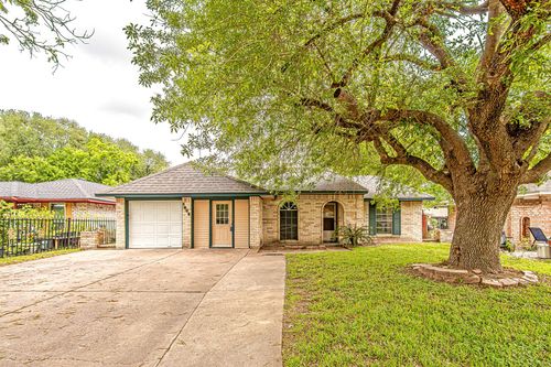 1006 Fruitvale Dr, Houston, TX, 77038-2224 | Card Image