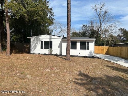 9727 Tiffany Ave, Jacksonville, FL, 32246-4749 | Card Image