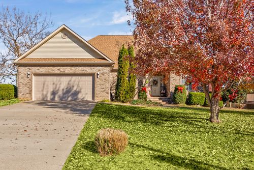 195 Westbrooke Cir, Hopkinsville, KY, 42240 | Card Image