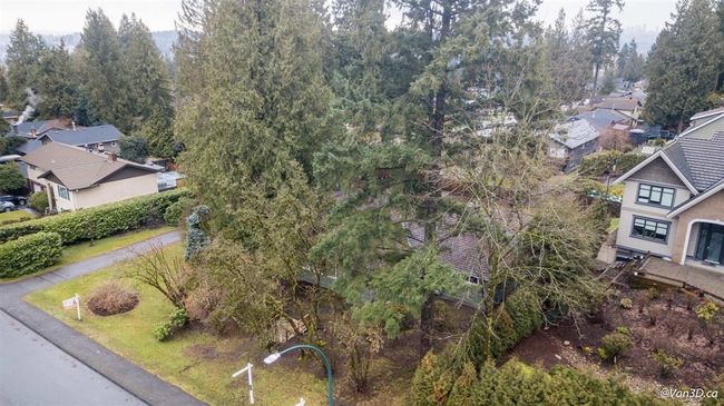 450 Walker Street, House other with 7 bedrooms, 3 bathrooms and 6 parking in Coquitlam BC | Image 13